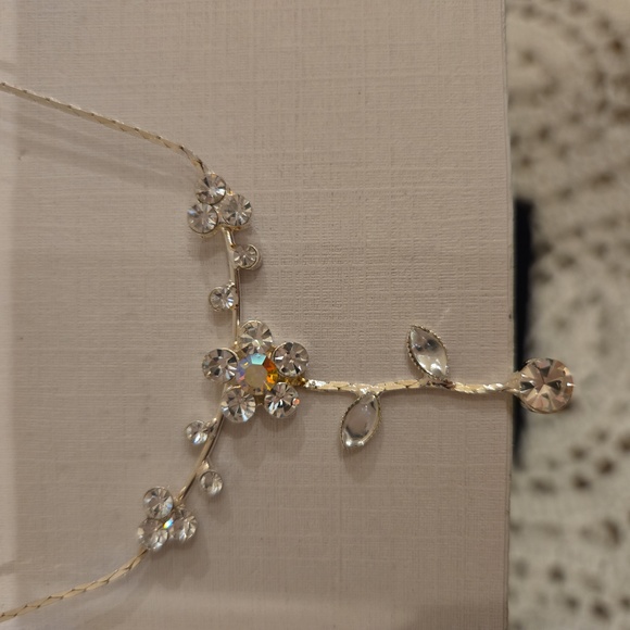 Necklace and Earring diamond accent flower set - Picture 3 of 3